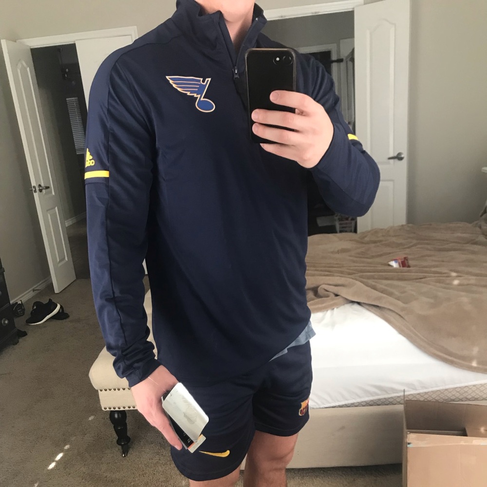 NHL Blues long sleeve 1/4 zip up - Picture 2 of 6